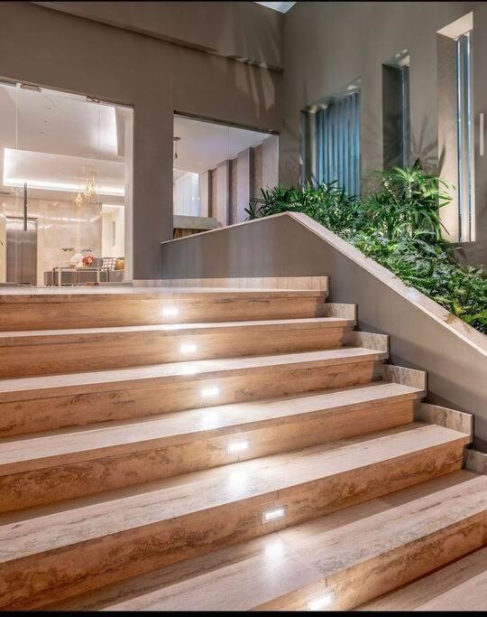 Dom. Rep. Exclusive 2 Bed Apt. Evaristo Morales Санто-Домінго Екстер'єр фото