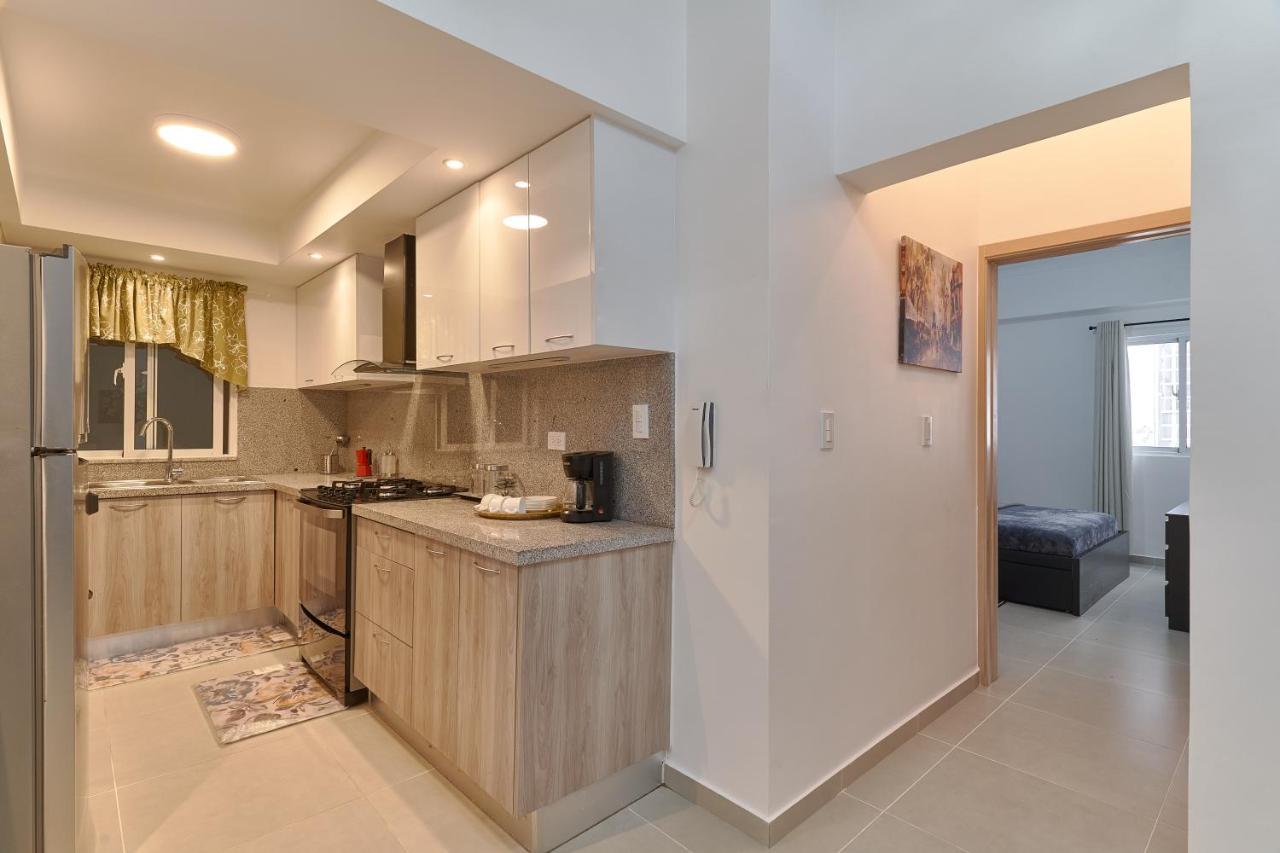 Dom. Rep. Exclusive 2 Bed Apt. Evaristo Morales Санто-Домінго Екстер'єр фото