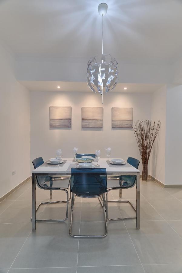 Dom. Rep. Exclusive 2 Bed Apt. Evaristo Morales Санто-Домінго Екстер'єр фото